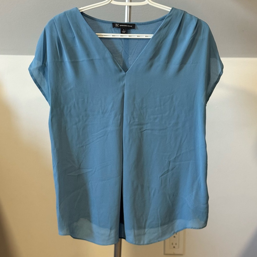 INC International Concepts Dusty Blue V-Neck Cap Sleeve Blouse